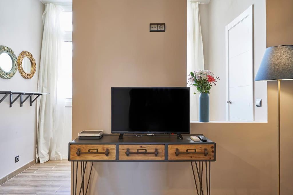 Bebarceloner Sants Apartments - 2 Bedrooms Exterior foto
